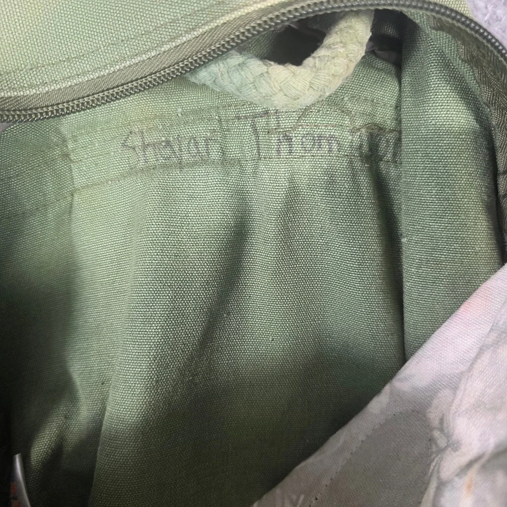 Walt‎ Disney World Kids Backpack Green Tropical Hibiscus Surf Lizard 15in